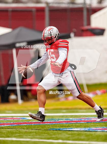 Thumbnail 1 in South Pointe vs South Florence (SCHSL 4A Final) photogallery.