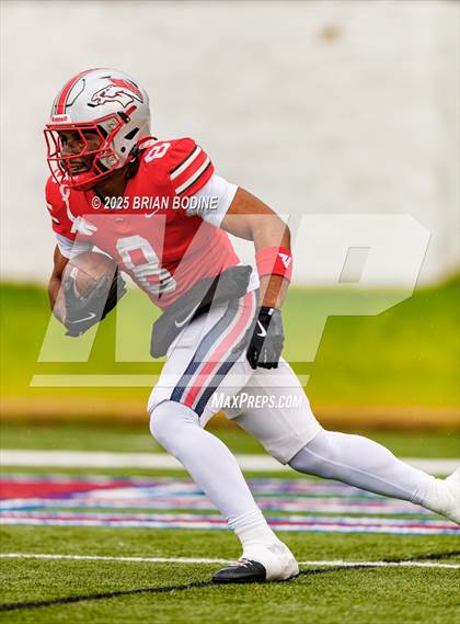 Thumbnail 3 in South Pointe vs South Florence (SCHSL 4A Final) photogallery.