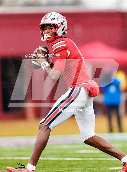 Thumbnail 3 in South Pointe vs South Florence (SCHSL 4A Final) photogallery.