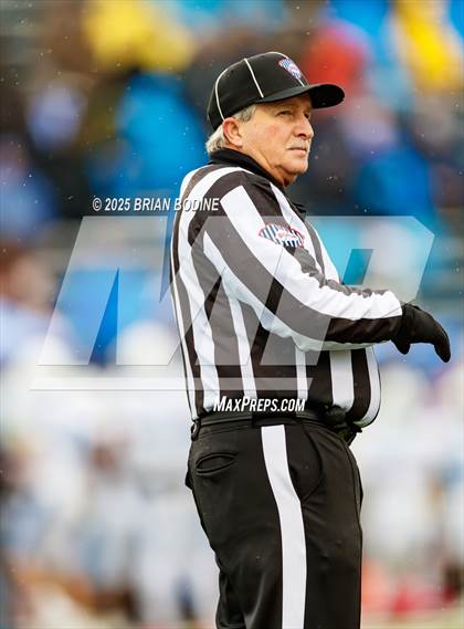 Thumbnail 1 in South Pointe vs South Florence (SCHSL 4A Final) photogallery.