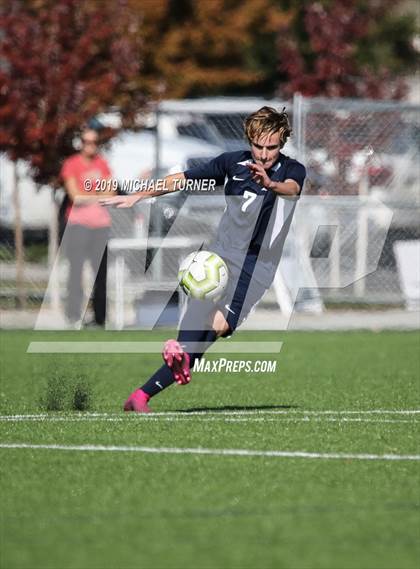 Thumbnail 3 in Grangeville vs Coeur d'Alene Charter Academy (District Playoffs) photogallery.