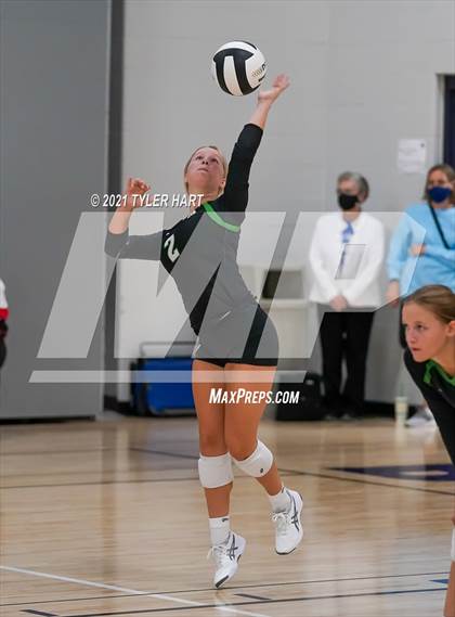 Thumbnail 1 in Yorktown Vs Castle (Bulldog Challenge) photogallery.