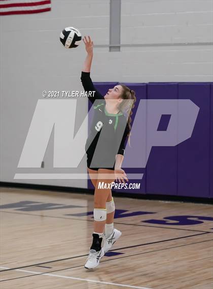 Thumbnail 3 in Yorktown Vs Castle (Bulldog Challenge) photogallery.
