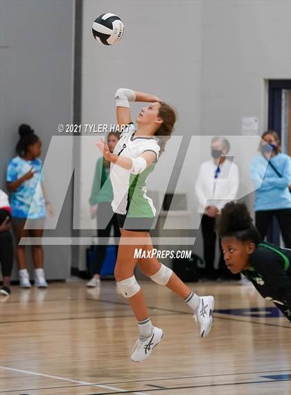 Thumbnail 3 in Yorktown Vs Castle (Bulldog Challenge) photogallery.