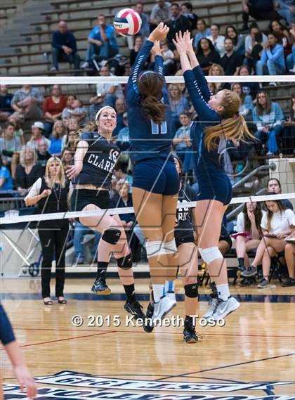 Thumbnail 3 in Johnson vs. Clark (UIL 6A Area Final) photogallery.