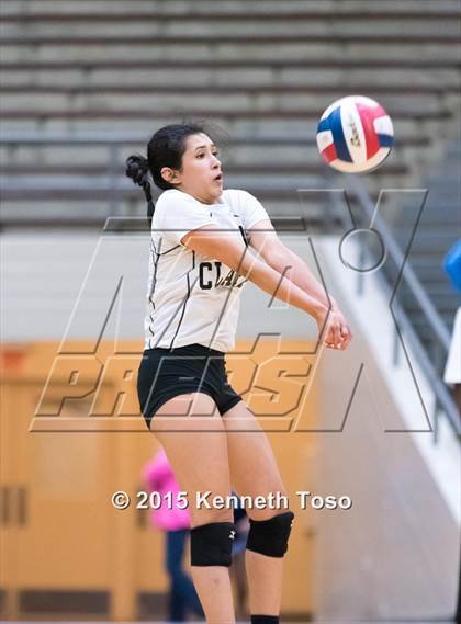 Thumbnail 3 in Johnson vs. Clark (UIL 6A Area Final) photogallery.