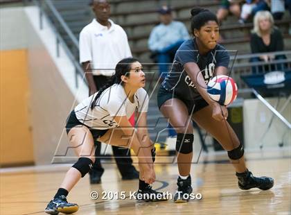 Thumbnail 1 in Johnson vs. Clark (UIL 6A Area Final) photogallery.