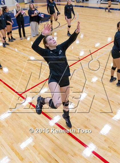 Thumbnail 1 in Johnson vs. Clark (UIL 6A Area Final) photogallery.