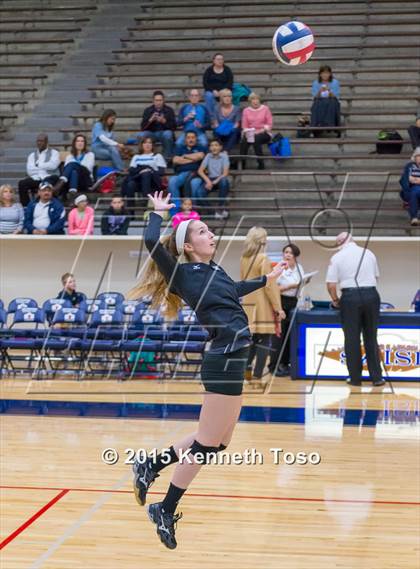 Thumbnail 3 in Johnson vs. Clark (UIL 6A Area Final) photogallery.