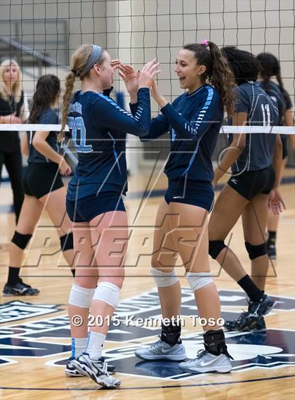 Thumbnail 1 in Johnson vs. Clark (UIL 6A Area Final) photogallery.