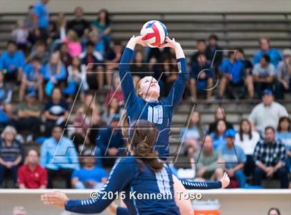 Thumbnail 2 in Johnson vs. Clark (UIL 6A Area Final) photogallery.