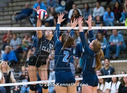 Thumbnail 1 in Johnson vs. Clark (UIL 6A Area Final) photogallery.