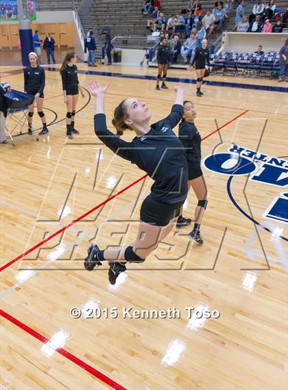 Thumbnail 3 in Johnson vs. Clark (UIL 6A Area Final) photogallery.