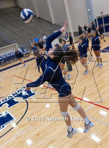Thumbnail 1 in Johnson vs. Clark (UIL 6A Area Final) photogallery.