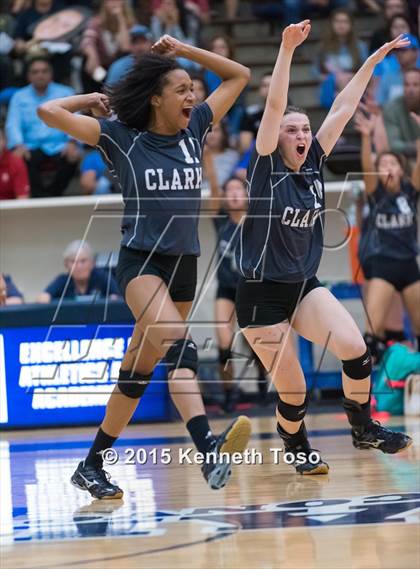 Thumbnail 3 in Johnson vs. Clark (UIL 6A Area Final) photogallery.