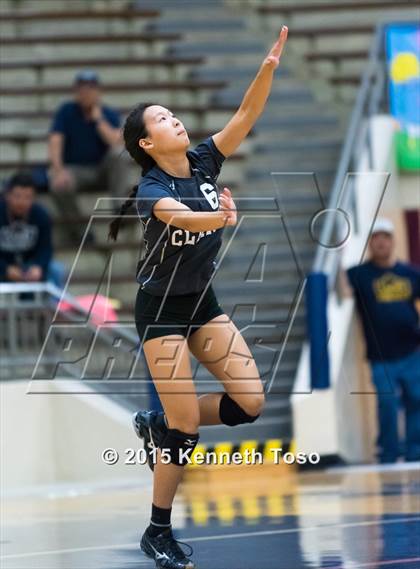 Thumbnail 2 in Johnson vs. Clark (UIL 6A Area Final) photogallery.