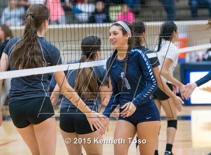 Thumbnail 1 in Johnson vs. Clark (UIL 6A Area Final) photogallery.