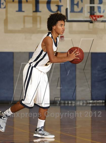 Thumbnail 2 in Vanden @ Inderkum photogallery.