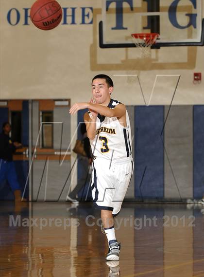 Thumbnail 1 in Vanden @ Inderkum photogallery.