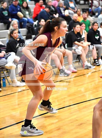 Thumbnail 2 in Webbers Falls vs Cave Springs (Arkansas River Shootout) photogallery.