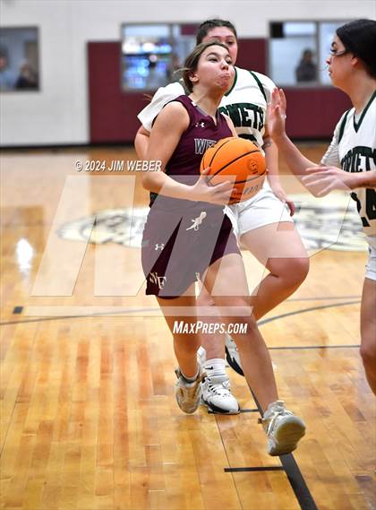 Thumbnail 3 in Webbers Falls vs Cave Springs (Arkansas River Shootout) photogallery.