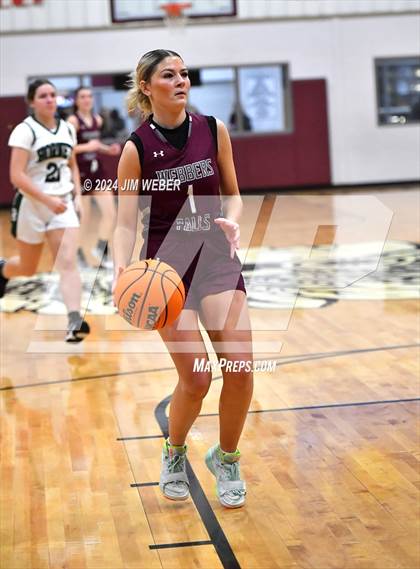 Thumbnail 3 in Webbers Falls vs Cave Springs (Arkansas River Shootout) photogallery.