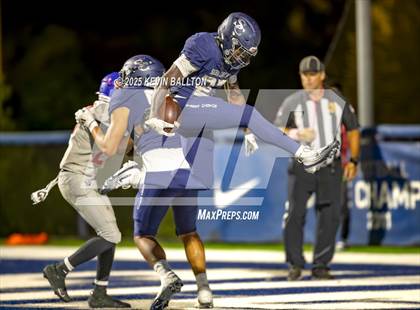 Thumbnail 3 in Serra @ Sierra Canyon photogallery.