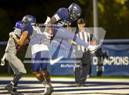 Thumbnail 1 in Serra @ Sierra Canyon photogallery.