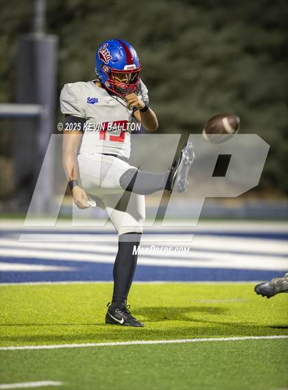 Thumbnail 3 in Serra @ Sierra Canyon photogallery.