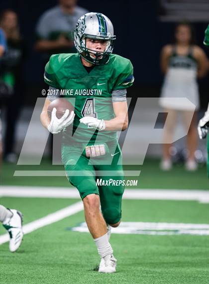 Thumbnail 3 in Lake Dallas vs. Reedy (UIL 5A DII Bi-District Playoff) photogallery.