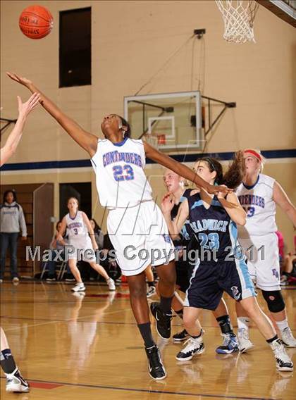 Thumbnail 2 in Faith Baptist vs. Chadwick (CIF SS Playoffs) photogallery.
