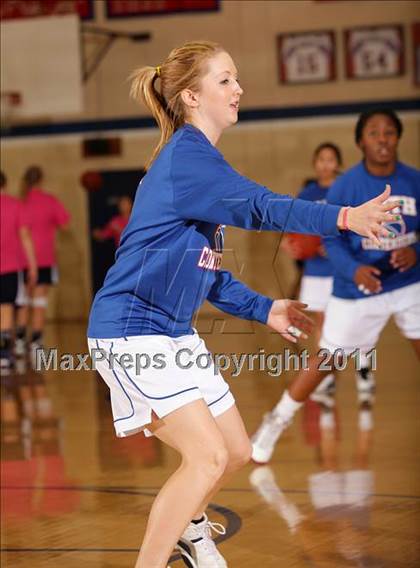 Thumbnail 3 in Faith Baptist vs. Chadwick (CIF SS Playoffs) photogallery.