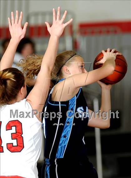 Thumbnail 3 in Saugus @ Hart photogallery.