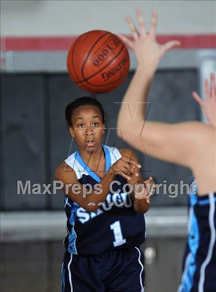 Thumbnail 3 in Saugus @ Hart photogallery.