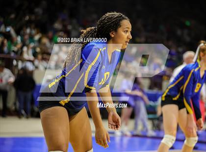 Thumbnail 2 in Simla vs. Otis (CHSAA 1A Round 2) photogallery.
