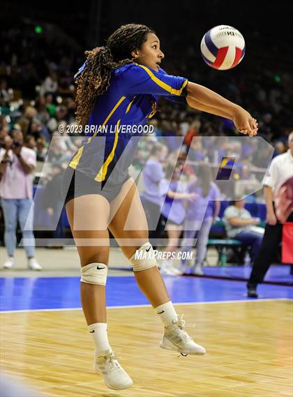 Thumbnail 2 in Simla vs. Otis (CHSAA 1A Round 2) photogallery.