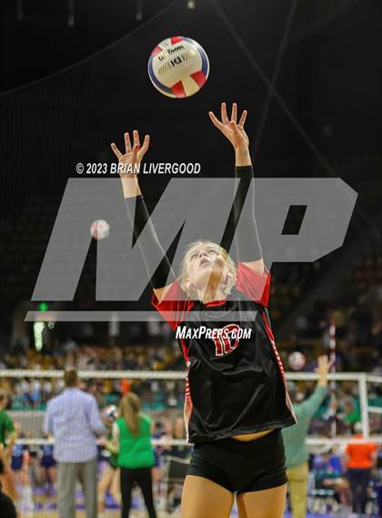 Thumbnail 3 in Simla vs. Otis (CHSAA 1A Round 2) photogallery.
