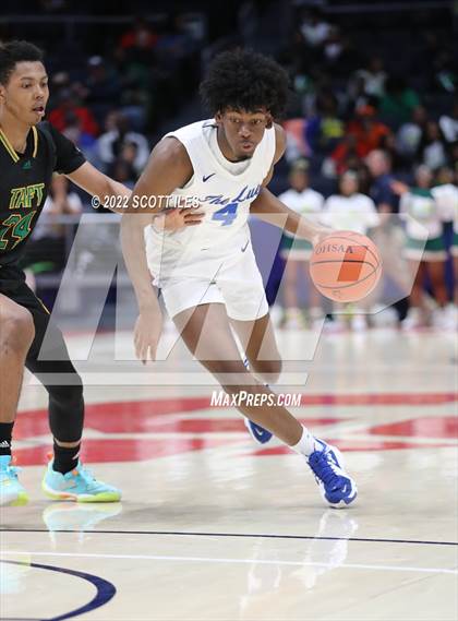 Thumbnail 1 in Taft vs. Lutheran East (OHSAA D3 Semifinal) photogallery.