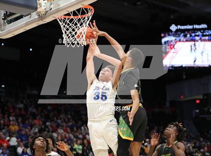 Thumbnail 1 in Taft vs. Lutheran East (OHSAA D3 Semifinal) photogallery.