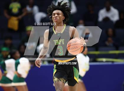Thumbnail 1 in Taft vs. Lutheran East (OHSAA D3 Semifinal) photogallery.