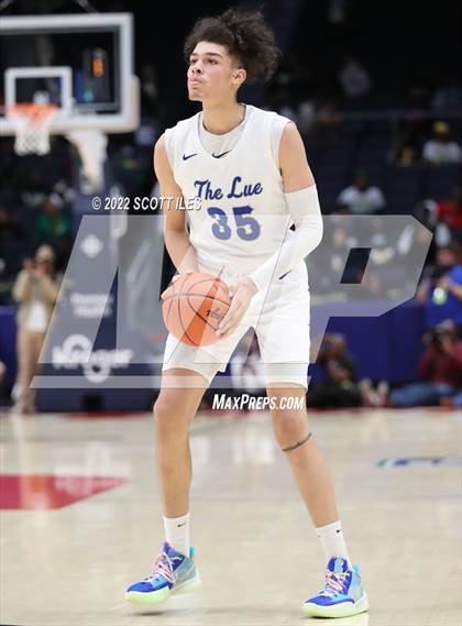 Thumbnail 3 in Taft vs. Lutheran East (OHSAA D3 Semifinal) photogallery.