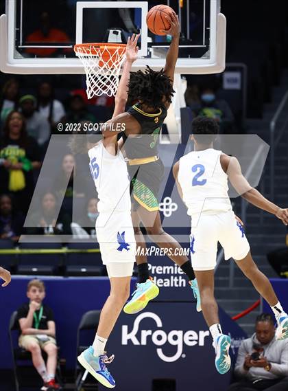 Thumbnail 2 in Taft vs. Lutheran East (OHSAA D3 Semifinal) photogallery.