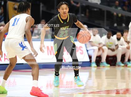 Thumbnail 2 in Taft vs. Lutheran East (OHSAA D3 Semifinal) photogallery.