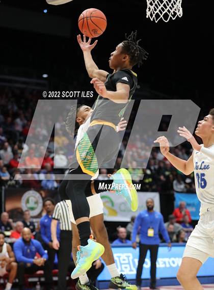 Thumbnail 2 in Taft vs. Lutheran East (OHSAA D3 Semifinal) photogallery.
