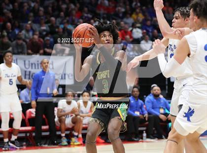 Thumbnail 3 in Taft vs. Lutheran East (OHSAA D3 Semifinal) photogallery.