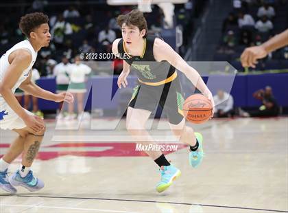 Thumbnail 3 in Taft vs. Lutheran East (OHSAA D3 Semifinal) photogallery.
