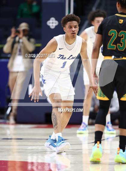 Thumbnail 3 in Taft vs. Lutheran East (OHSAA D3 Semifinal) photogallery.