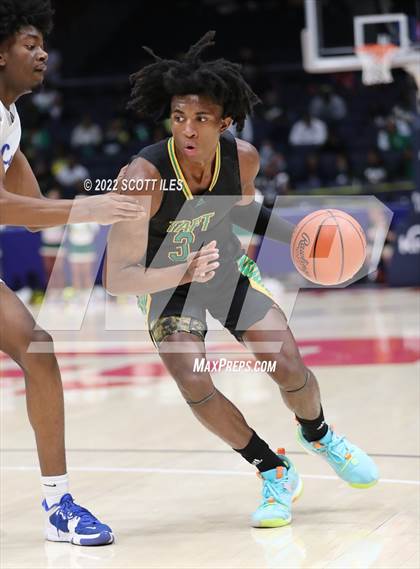 Thumbnail 1 in Taft vs. Lutheran East (OHSAA D3 Semifinal) photogallery.