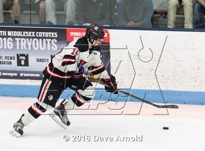 Thumbnail 2 in Reading Memorial vs Arlington Catholic ( MIAA Division 1 North Semifinal) photogallery.