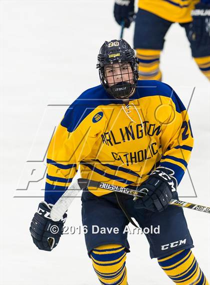Thumbnail 2 in Reading Memorial vs Arlington Catholic ( MIAA Division 1 North Semifinal) photogallery.